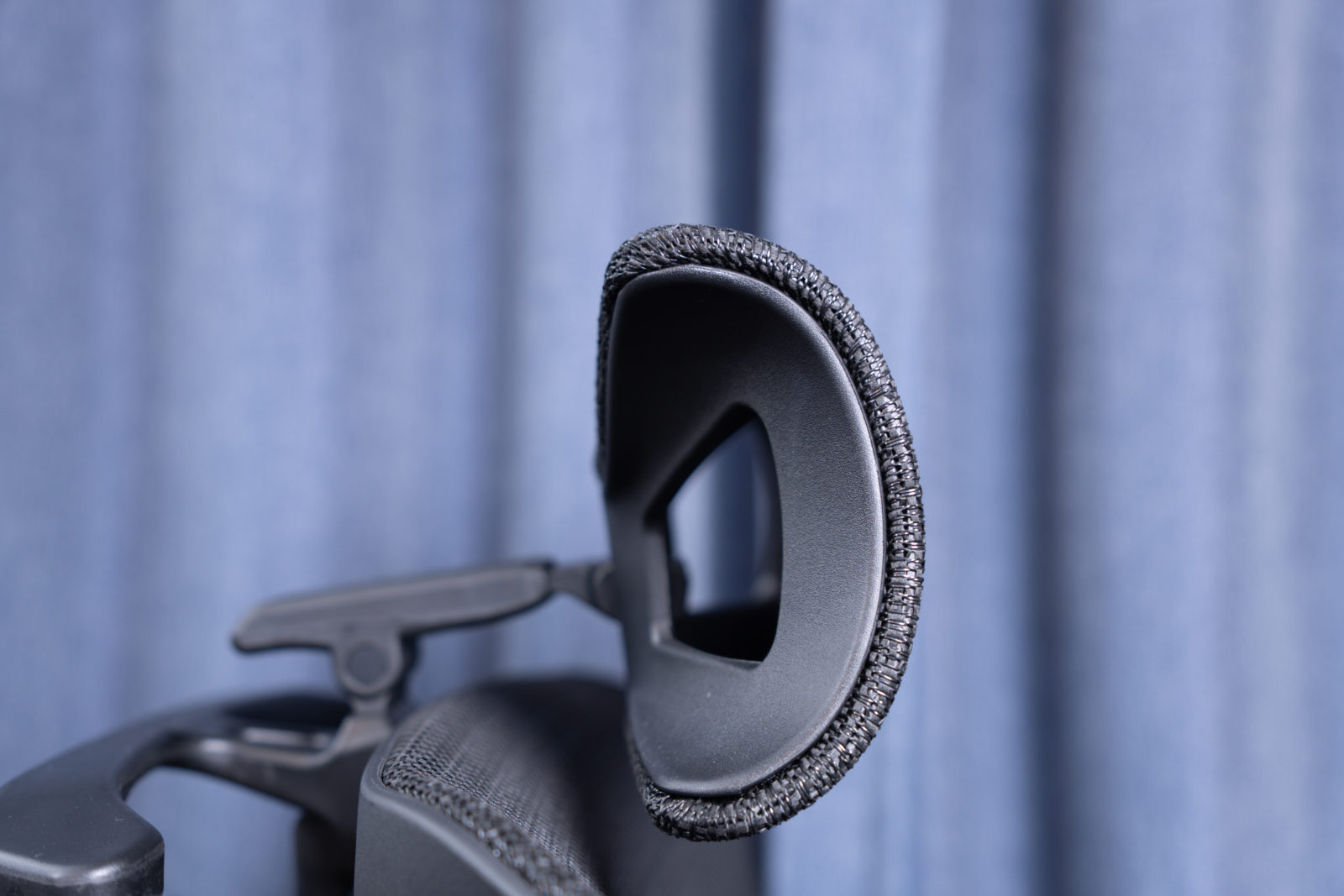 Rasical Chair Elite 4Dヘッドレスト 前後 後方