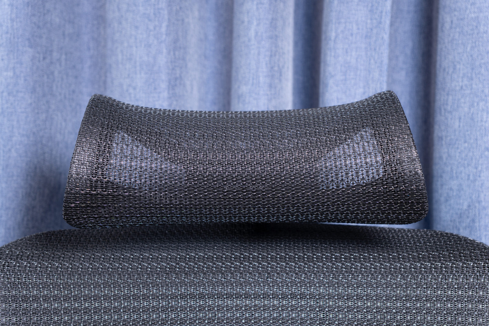 Rasical Chair Elite 4Dヘッドレストで頭・首筋を徹底サポート