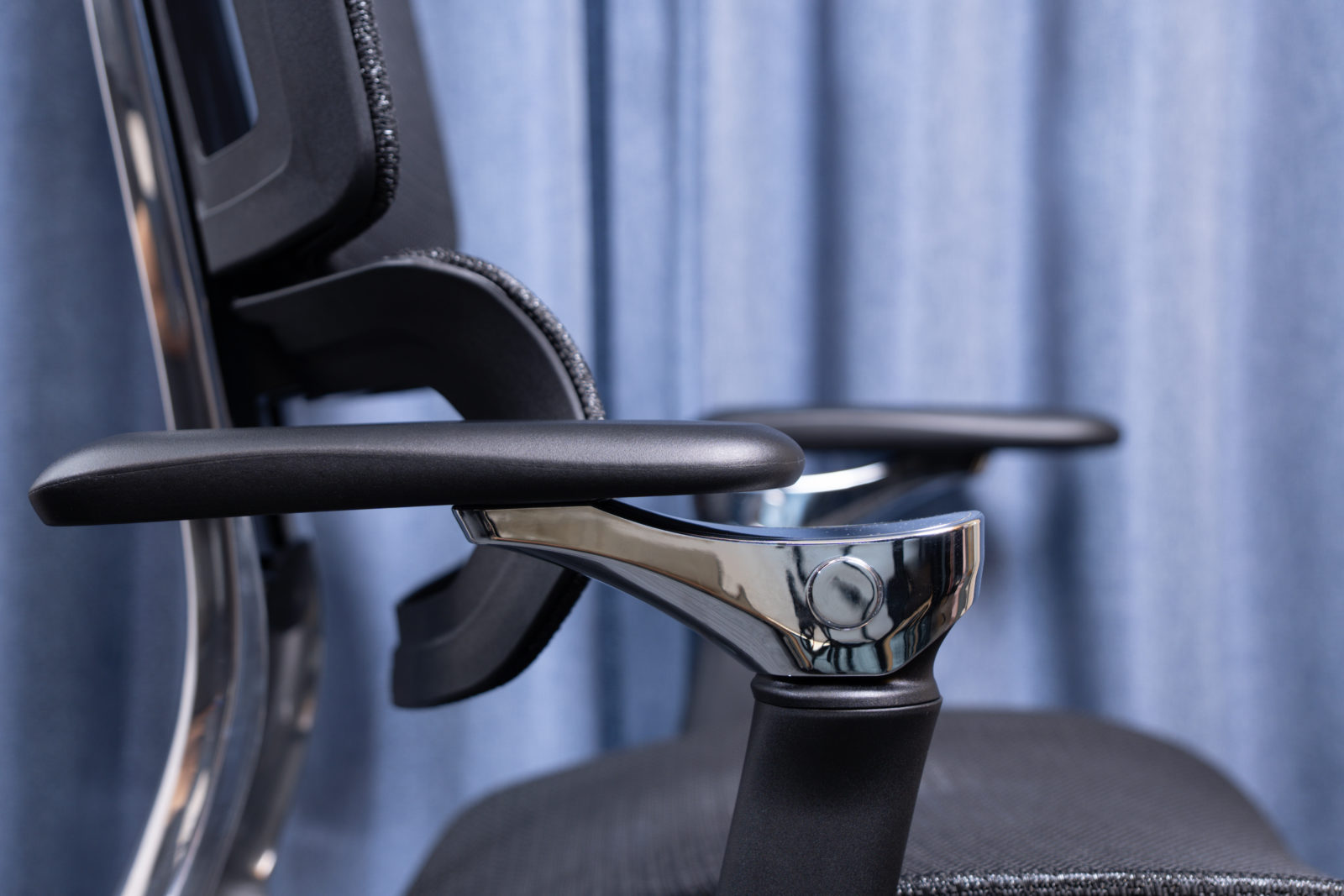 Rasical Chair Elite 前後逆向き使用可