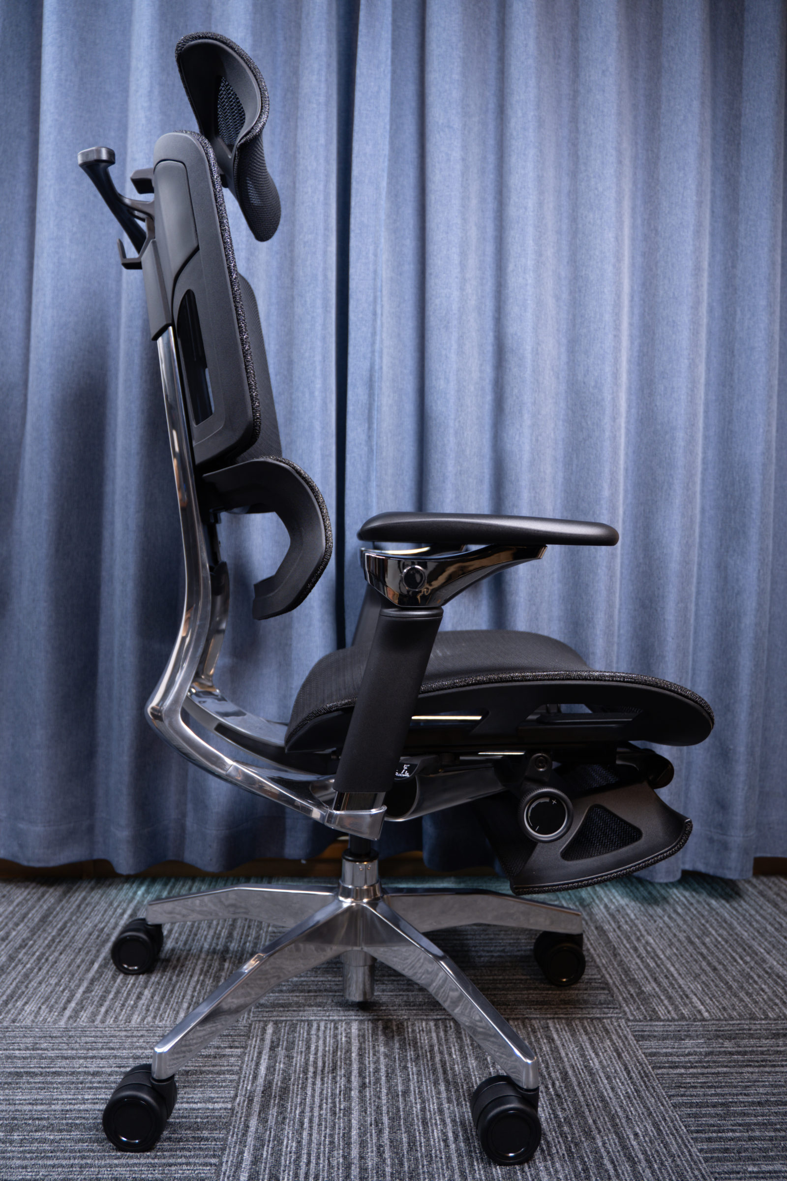 Rasical Chair Elite 背もたれの高さ調整 最高位置