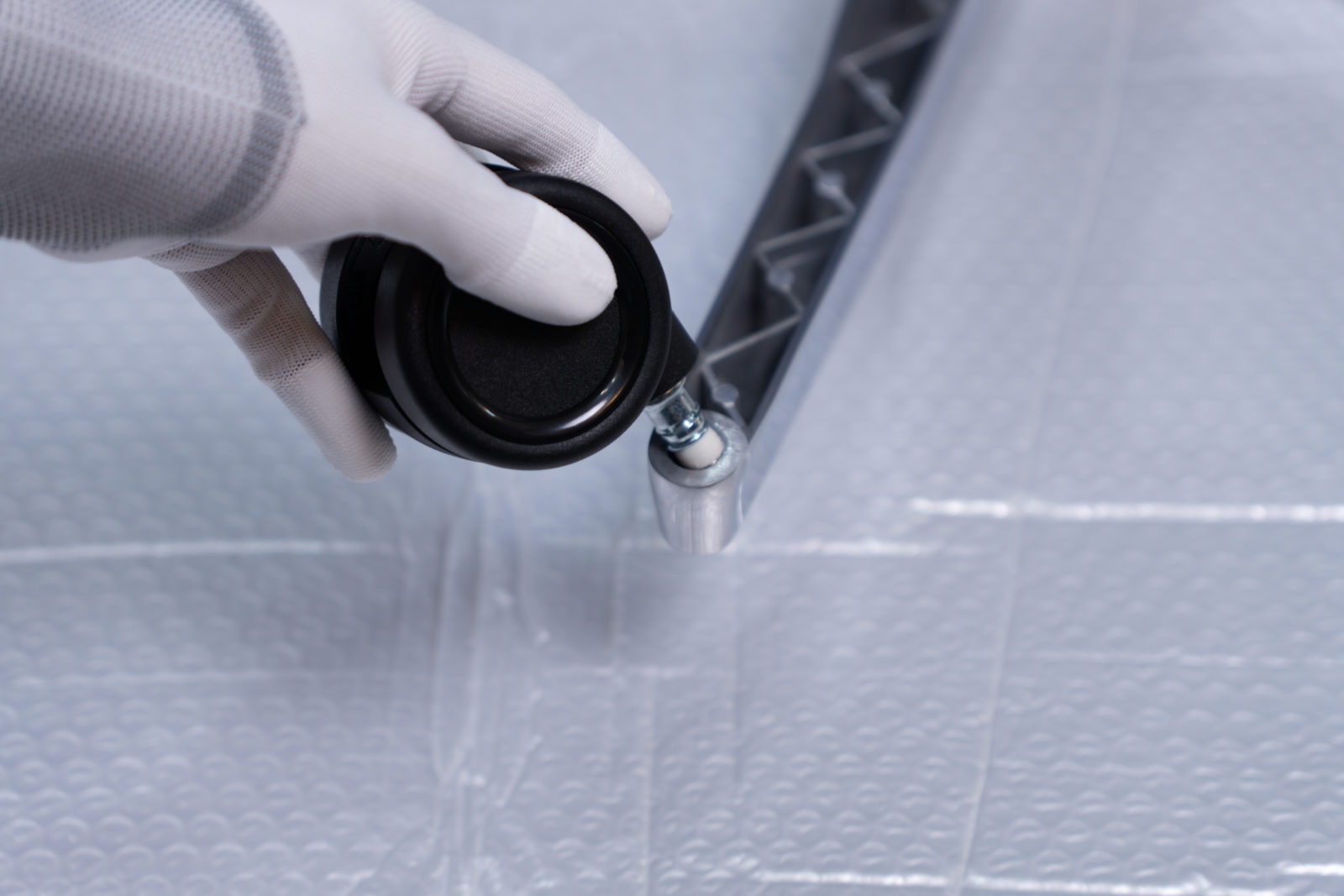 Rasical Chair Elite キャスター取り付け