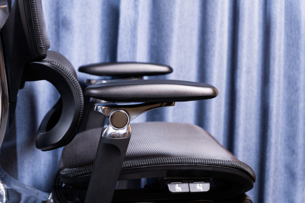 COFO Chair Premium 2 6Dアームレスト 最小高さ